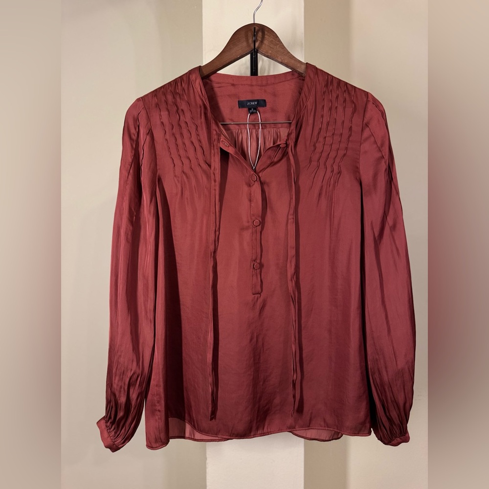 NWOT J.Crew Women's Featherweight Satin Tie-Neck Top - Picture 4 of 9